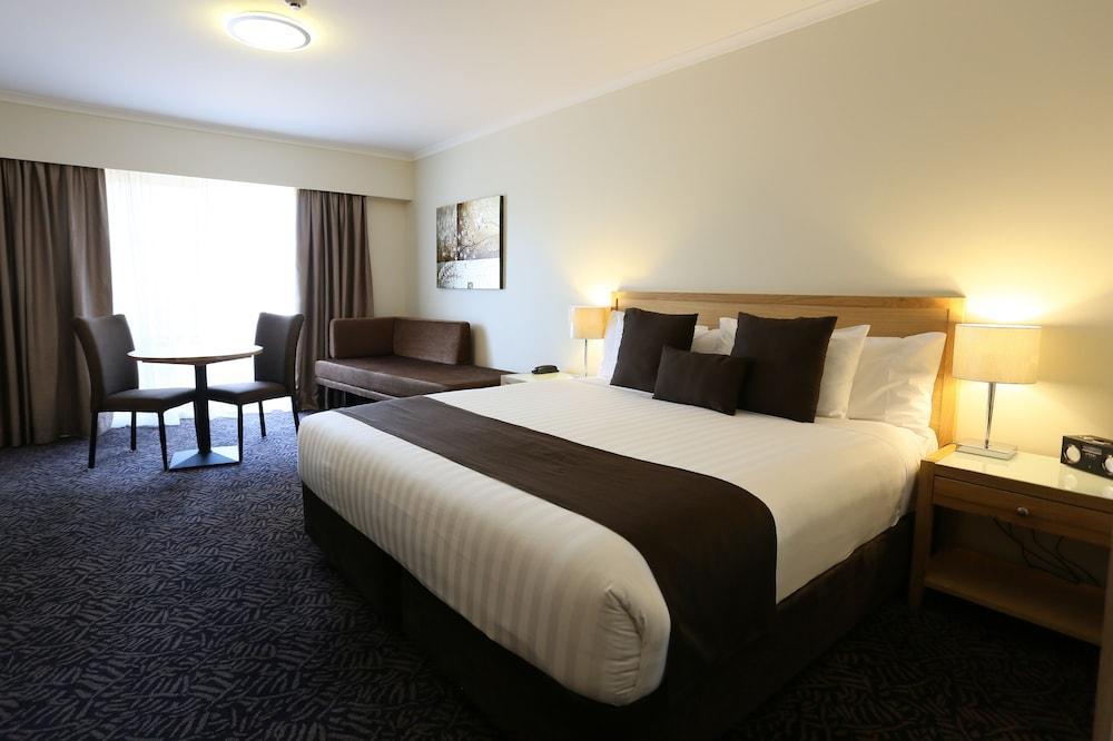 אלבורי Best Western Plus Hovell Tree Inn מראה חיצוני תמונה