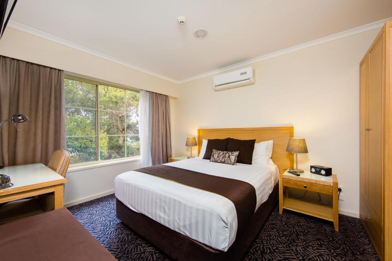 אלבורי Best Western Plus Hovell Tree Inn מראה חיצוני תמונה